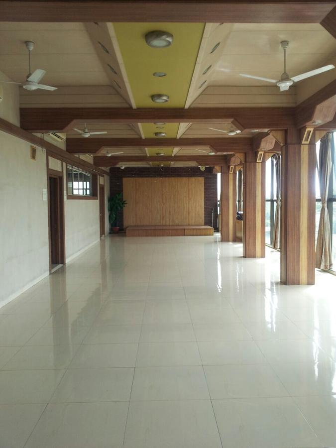 Sarang Lodging & Boarding Villa Satara Ngoại thất bức ảnh